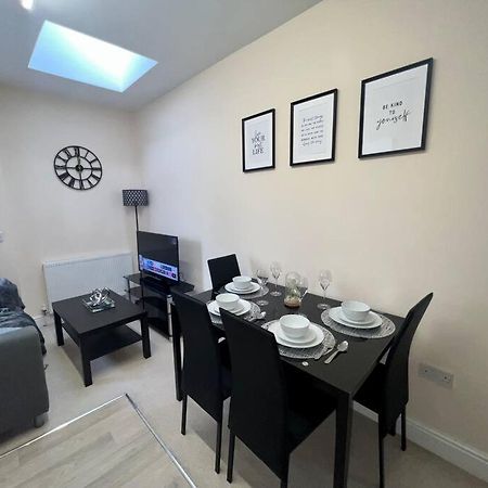 2 Bedroom Apartment With Balcony Oxford Exteriér fotografie